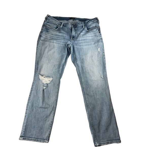 Woman’s silver jeans disressed boyfriend fit jeans denim stretch size 18 - Picture 1 of 7